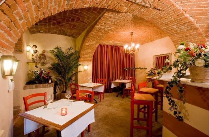Bed and Breakfast Il Paladino Sciolze Exterior foto